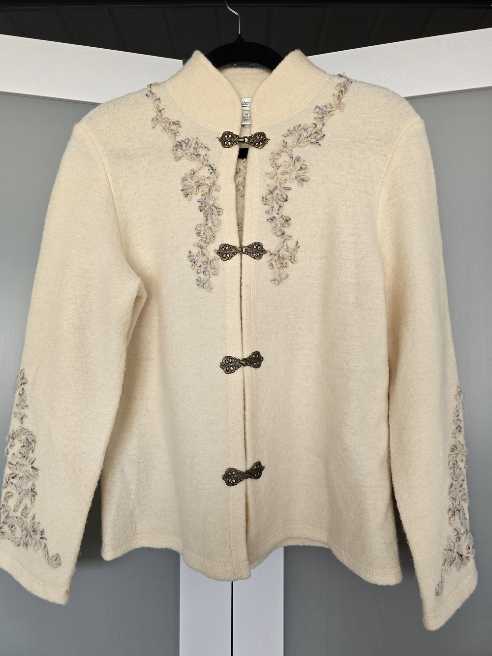 ColdWater Creek- Women’s Cream Boiled Wool Winter Nordic Embroidered Cardigan
